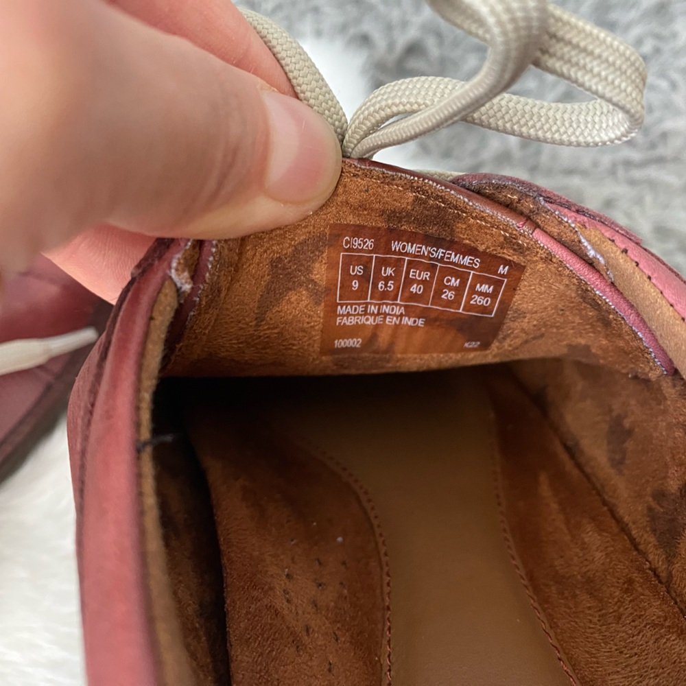 Cobb Hill Red Leather Women's Sneakers - Picture 8 of 9